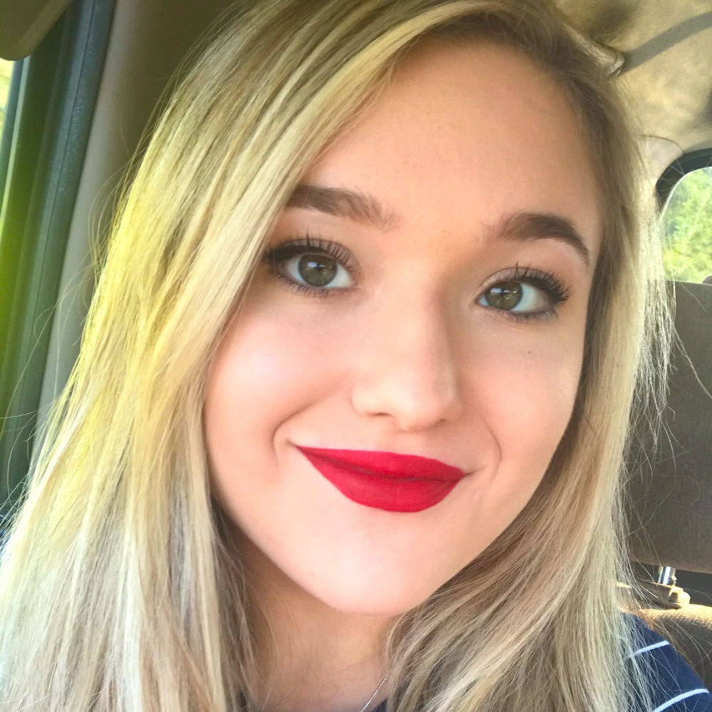 Meet your Posher, Gabrielle